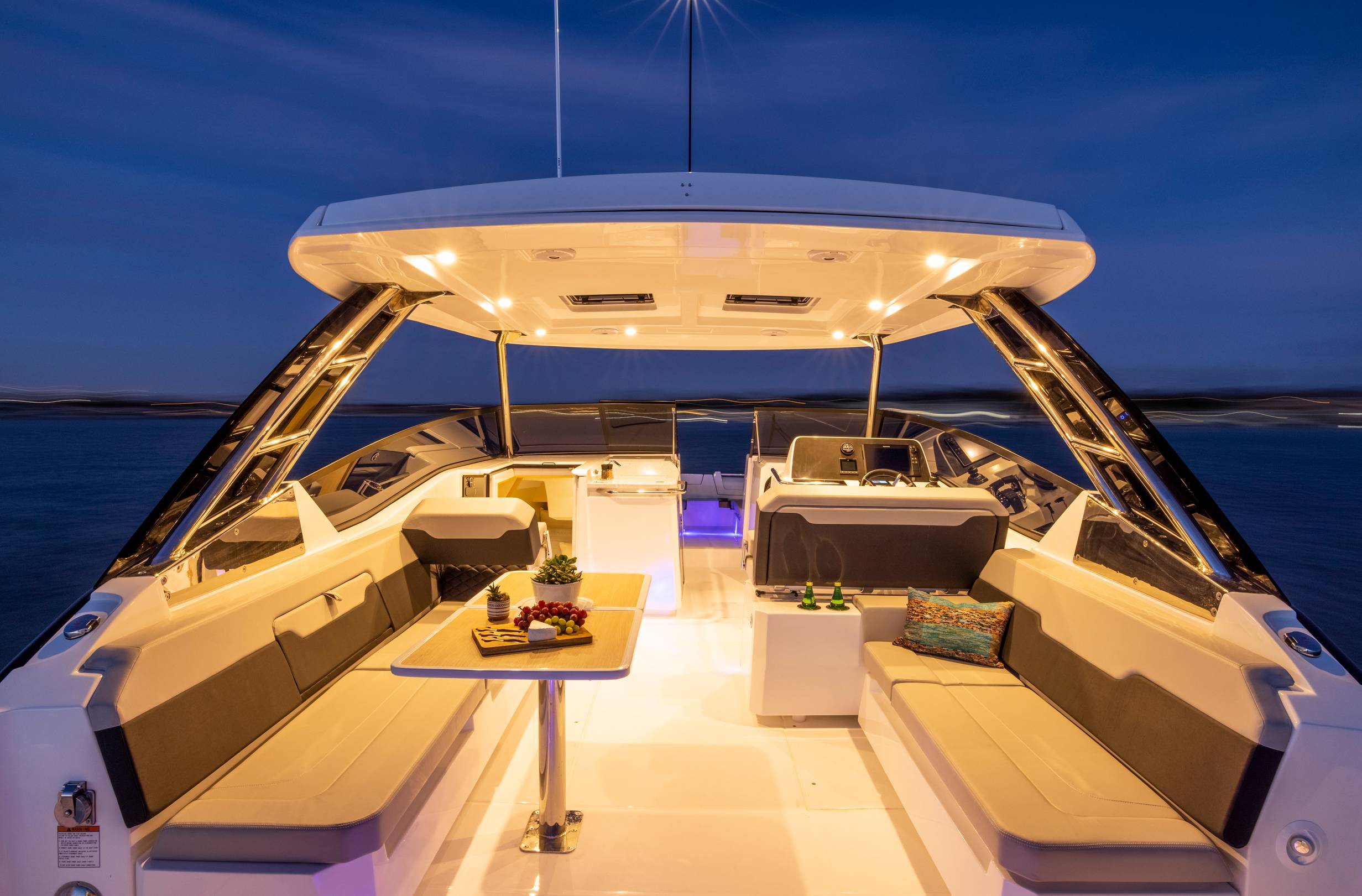 Aquila 32 Sport - 2