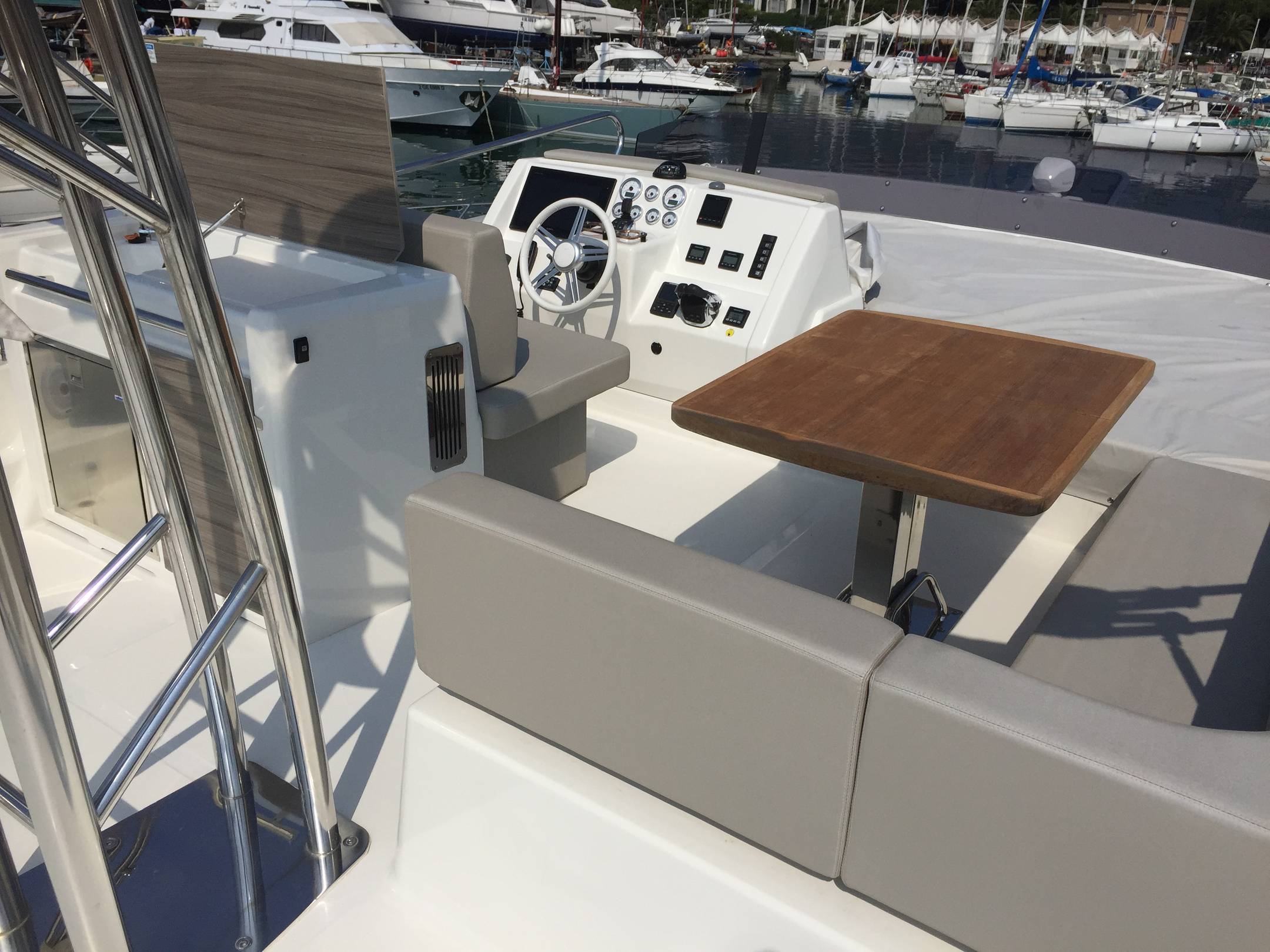 Cranchi Eco Trawler 53 LD - 4
