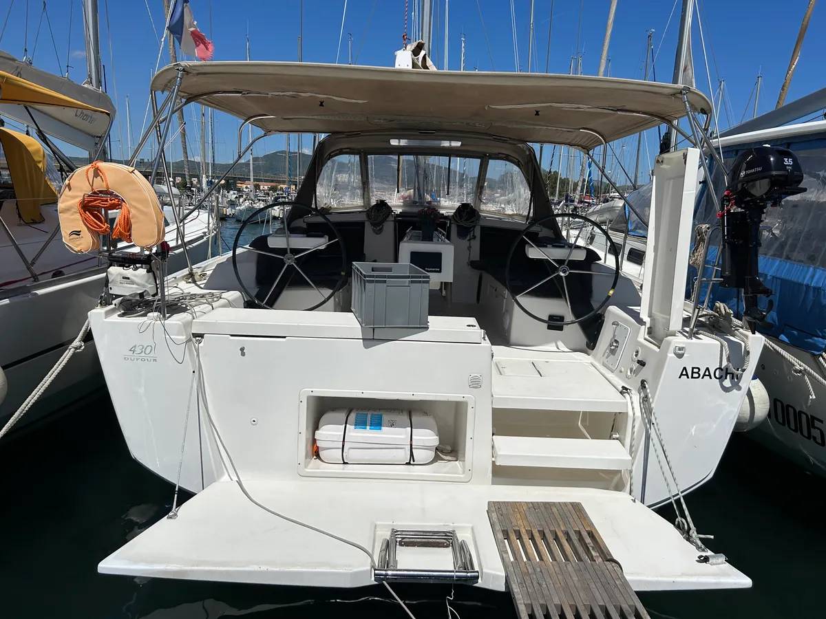 Dufour 430 Grand Large