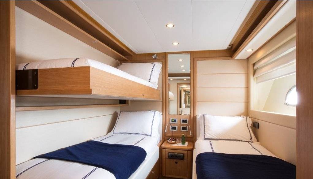 Ferretti 89 - 3