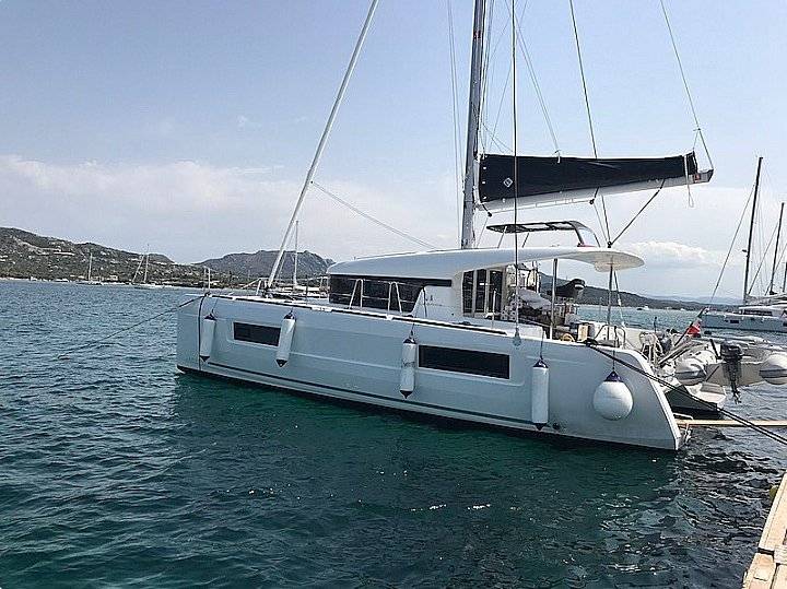 Lagoon 40