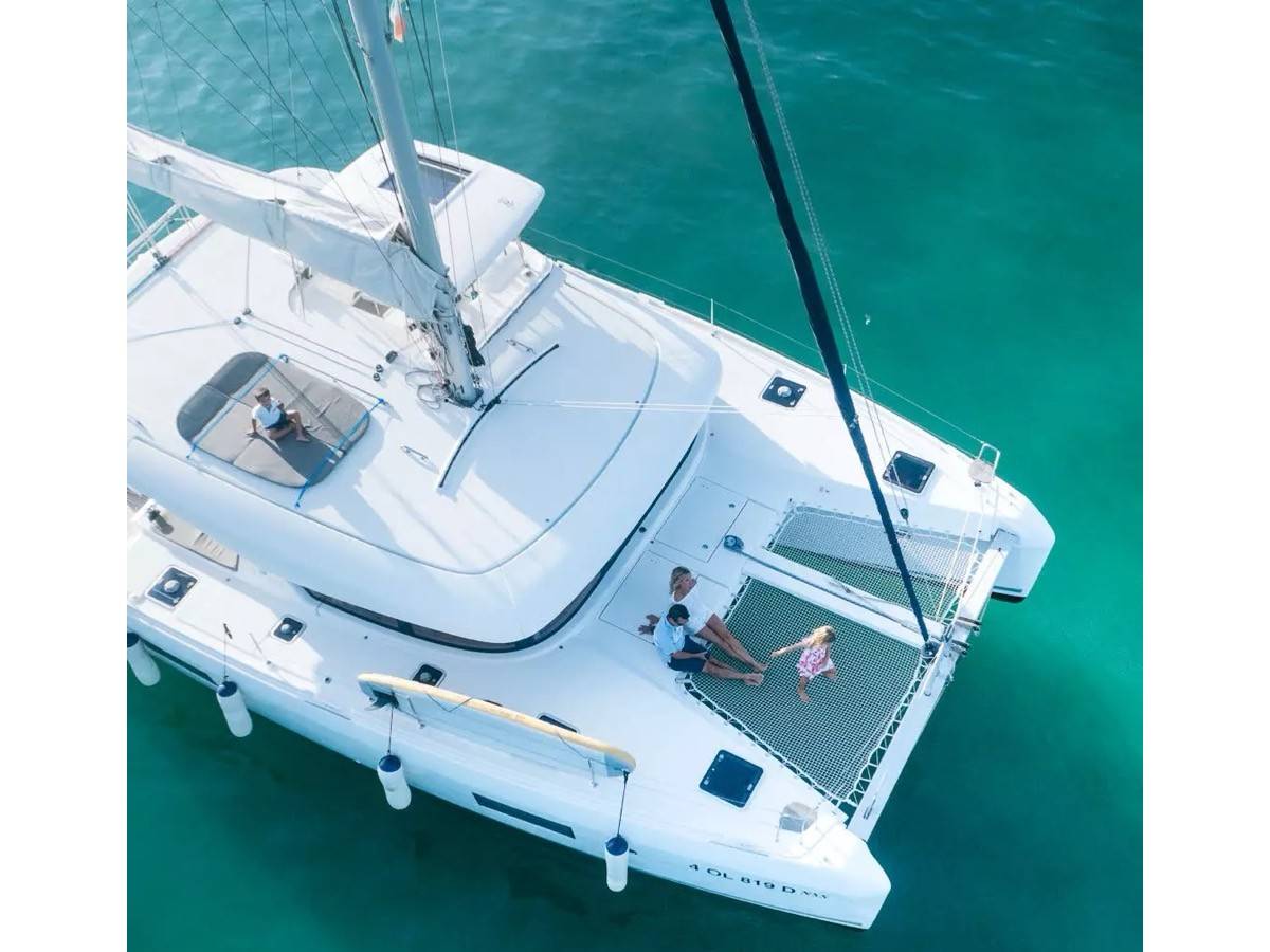 Lagoon 42 - 2