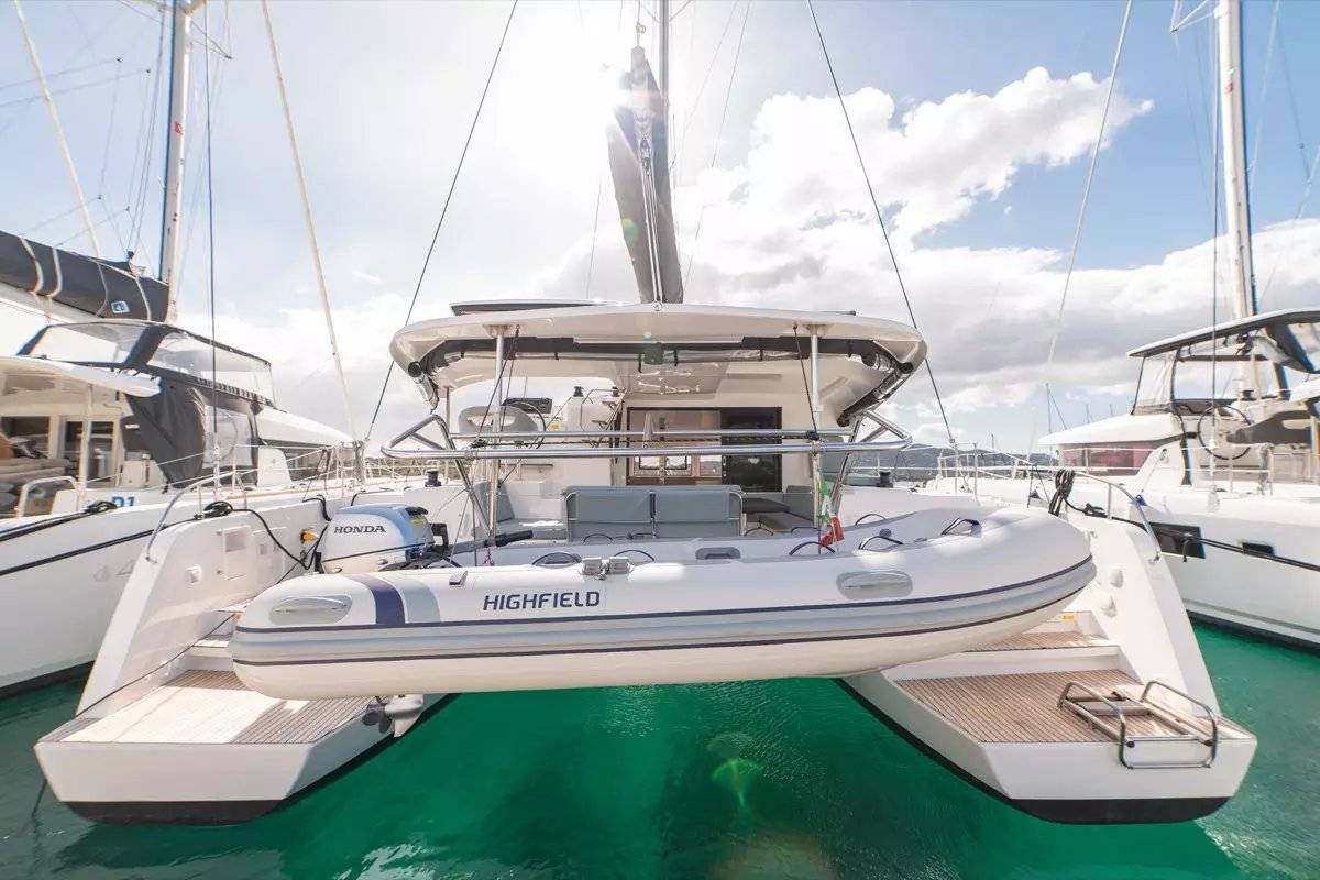 Lagoon 42 - 3