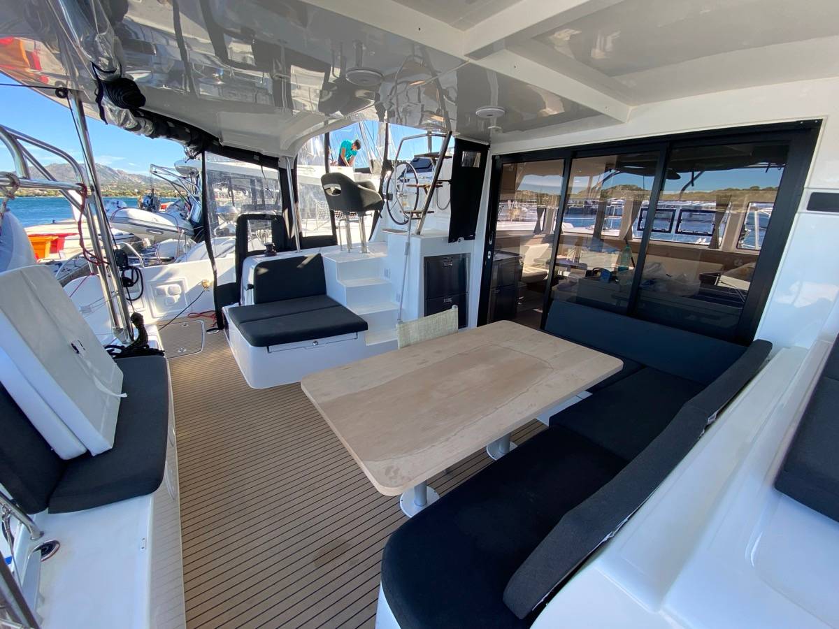 Lagoon 42 - 2