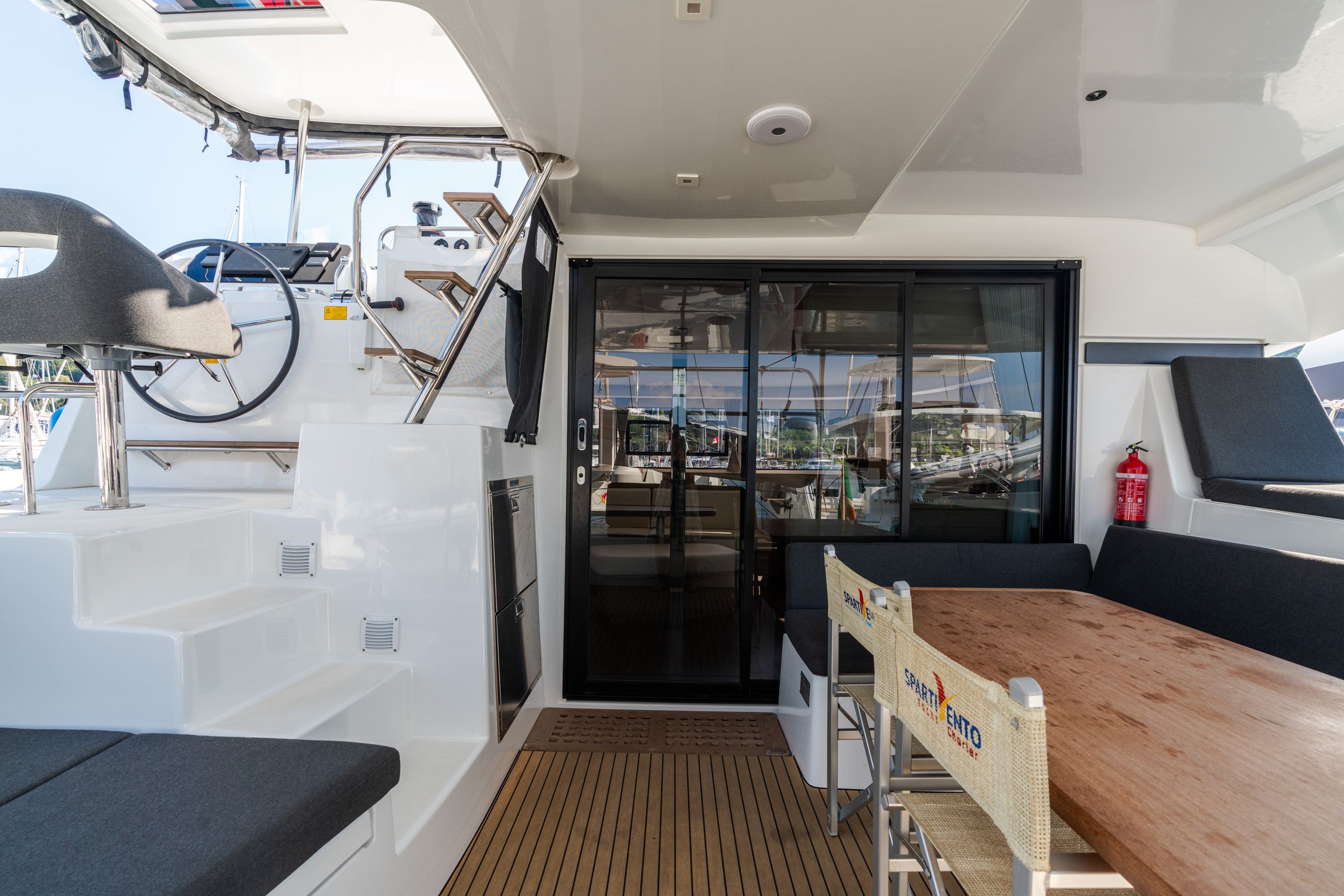 Lagoon 42 - 2