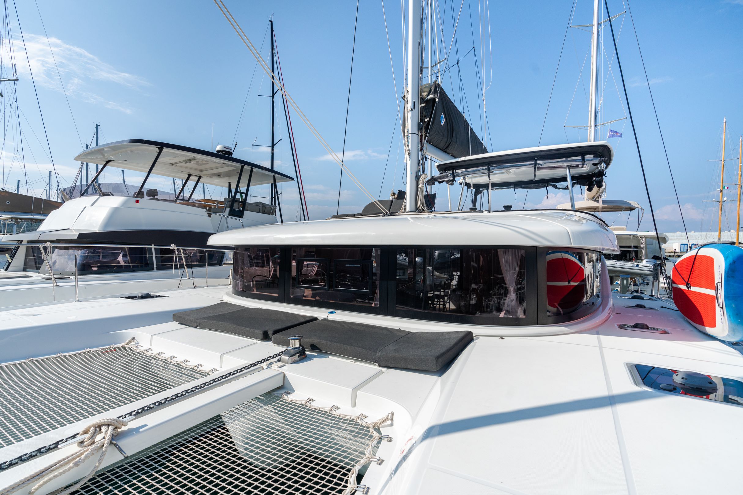 Lagoon 42