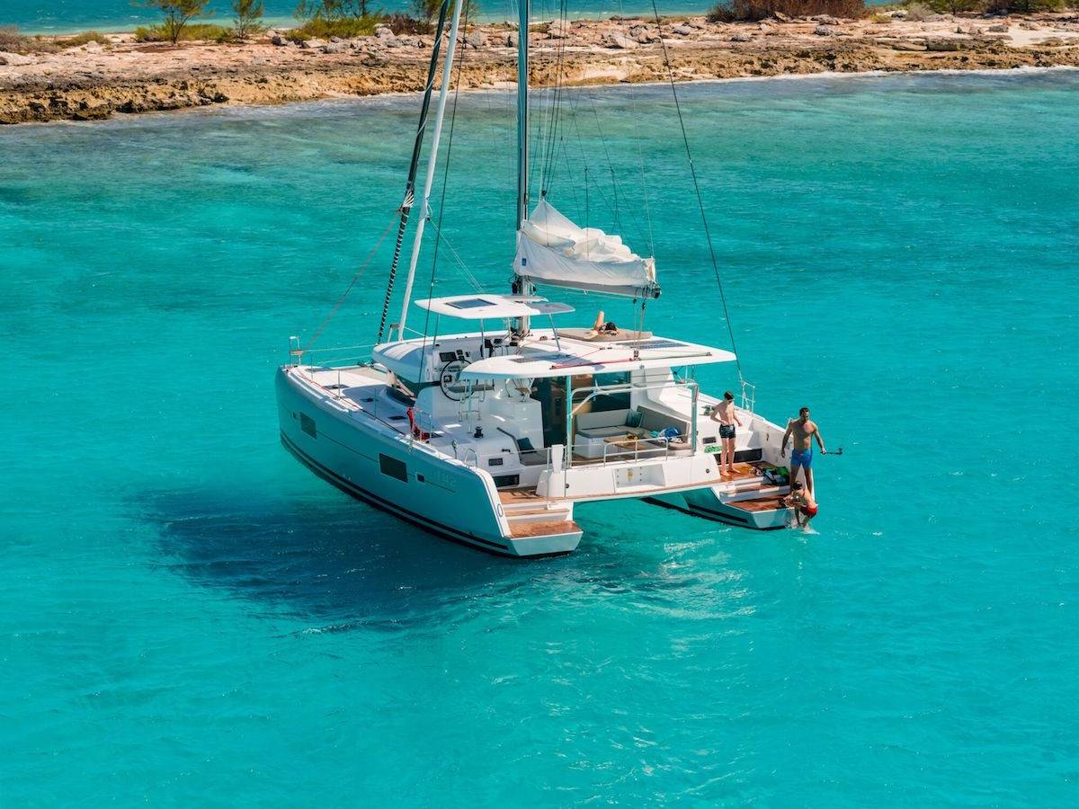 Lagoon 42 - 2