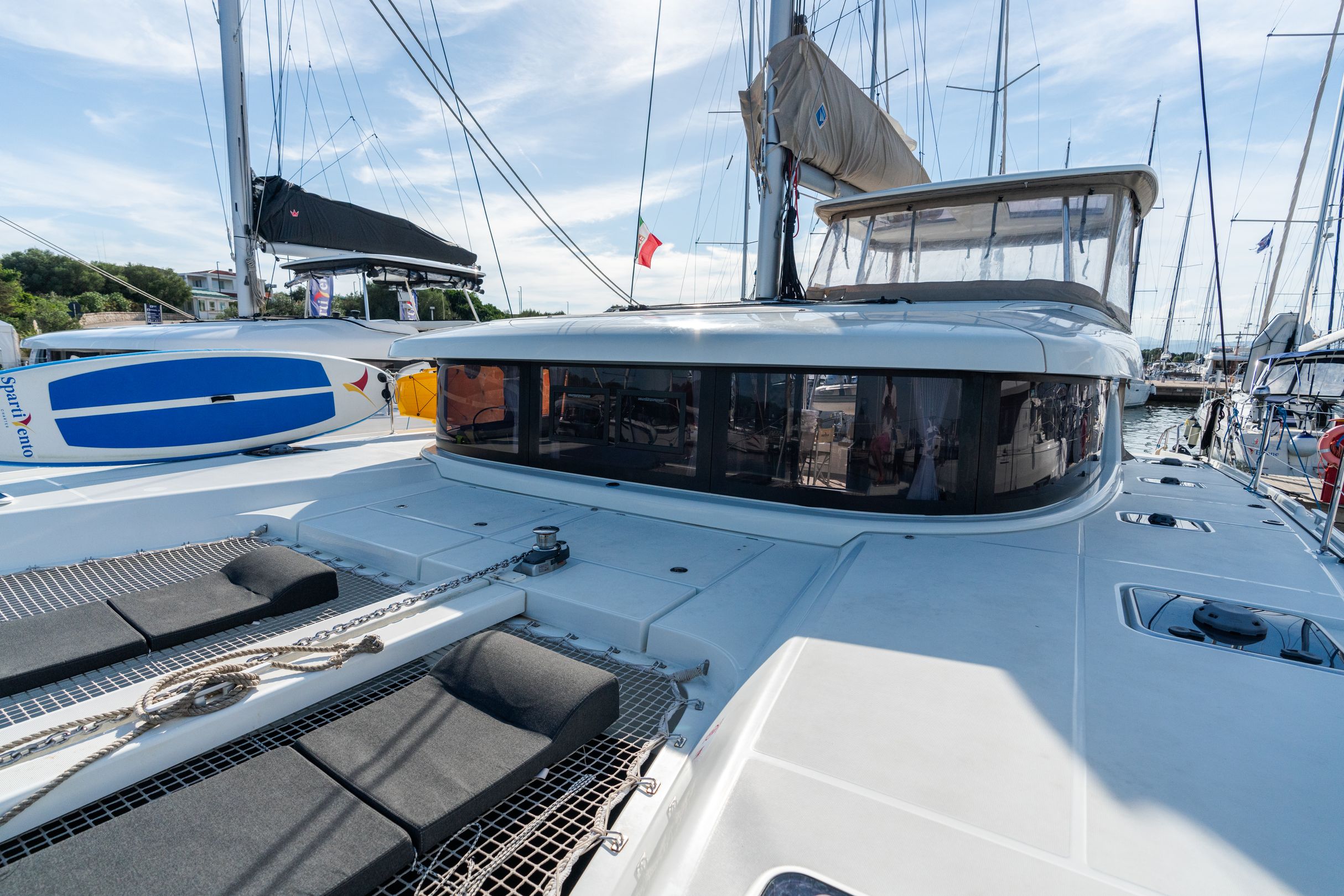Lagoon 42