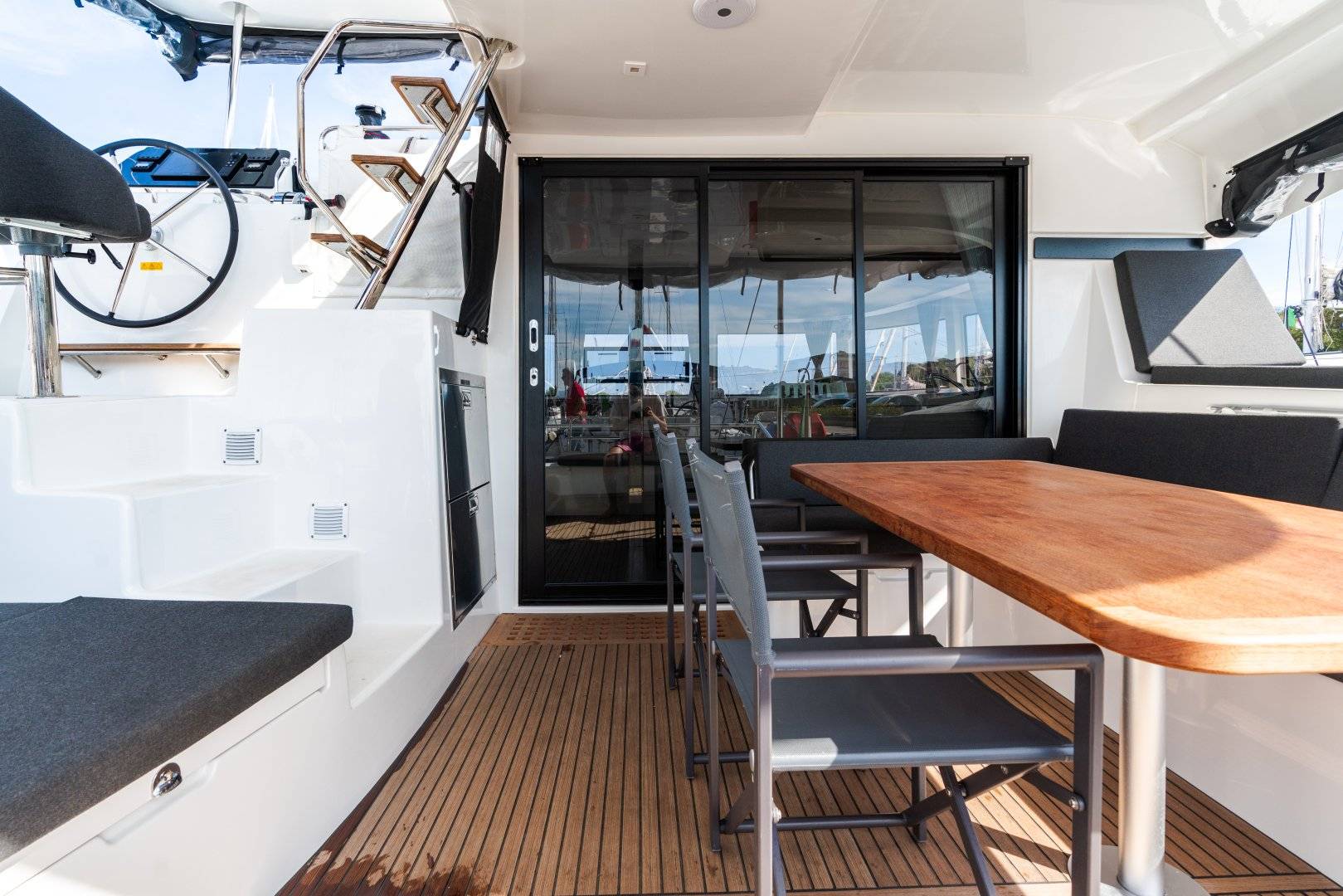 Lagoon 42 - 3
