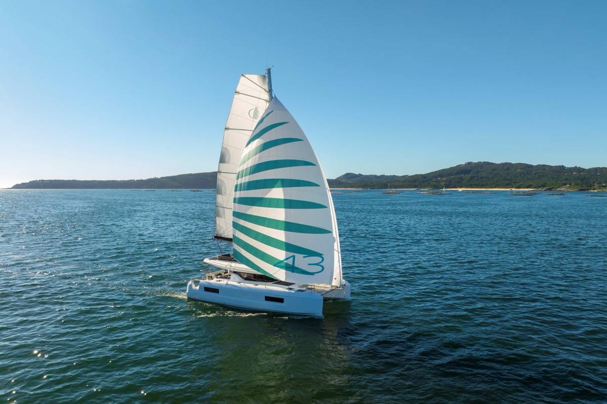 Lagoon 43 - 3