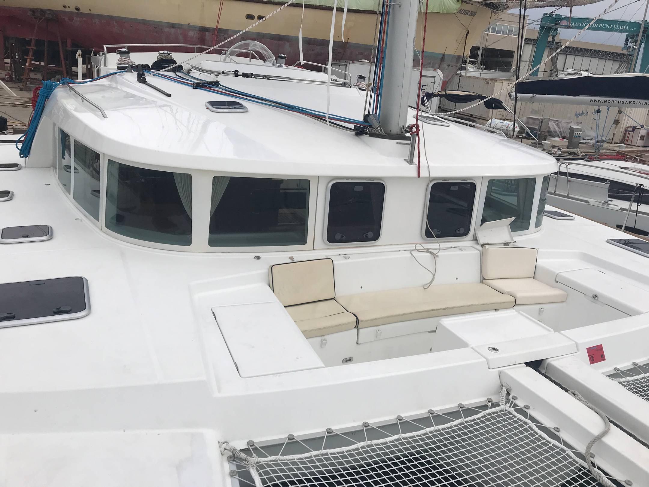 Lagoon 440