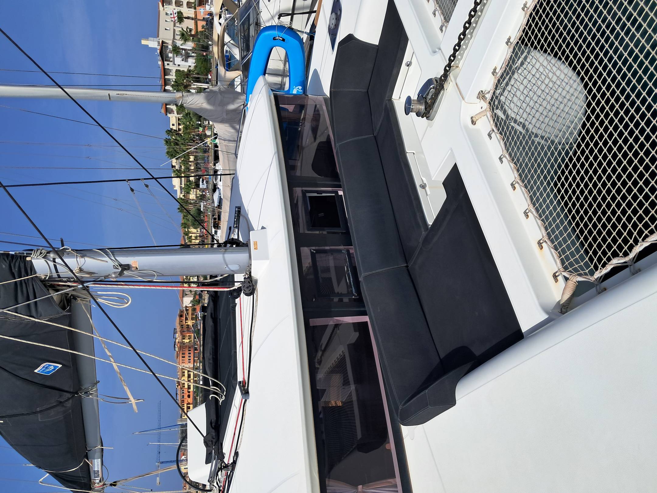 Lagoon 450 F