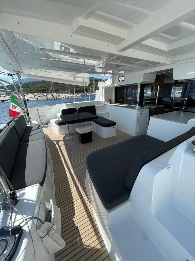 Lagoon 46 - 5