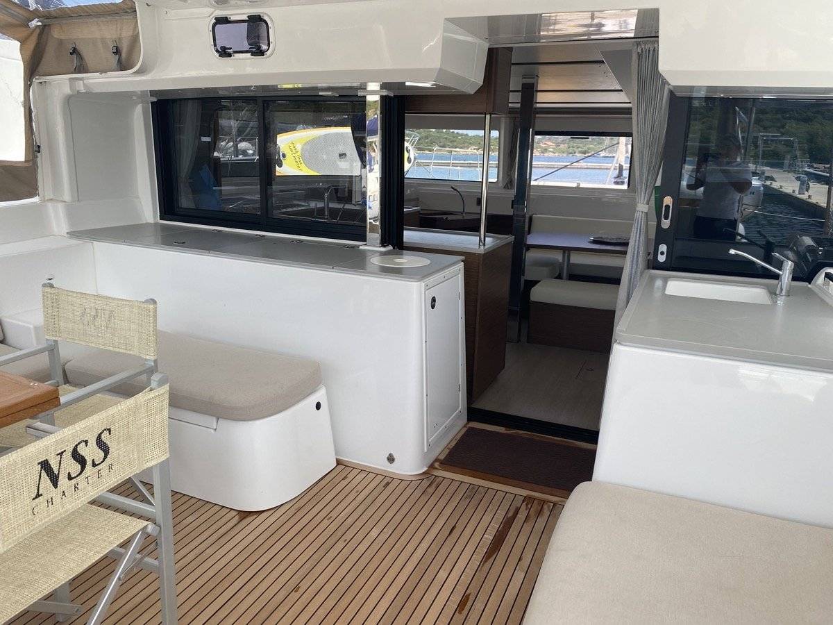 Lagoon 46 - 3
