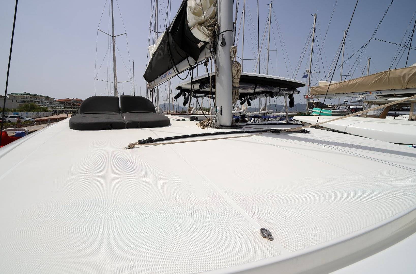 Lagoon 46 - 4