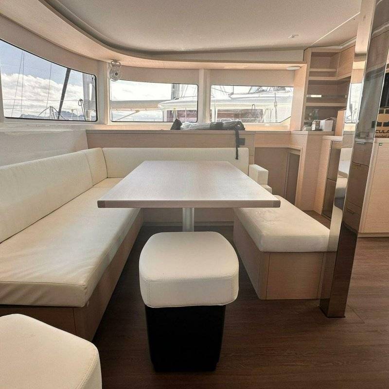 Lagoon 46 - 5