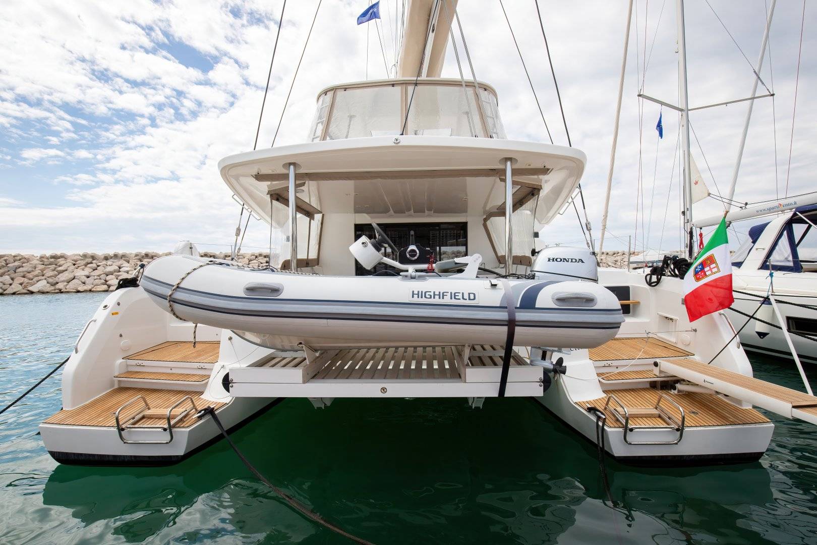 Lagoon 50