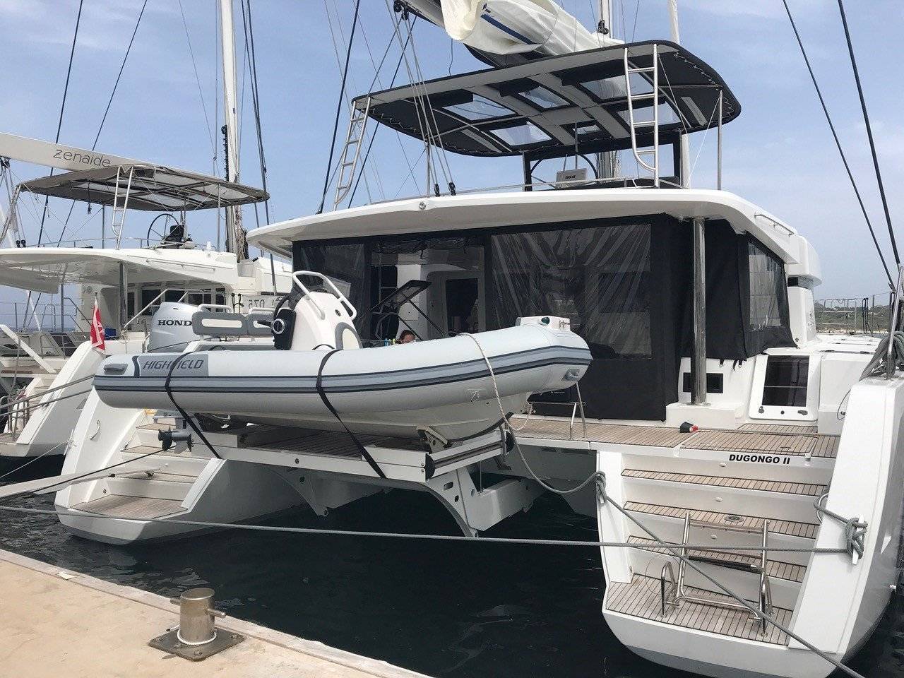 Lagoon 52 - 4