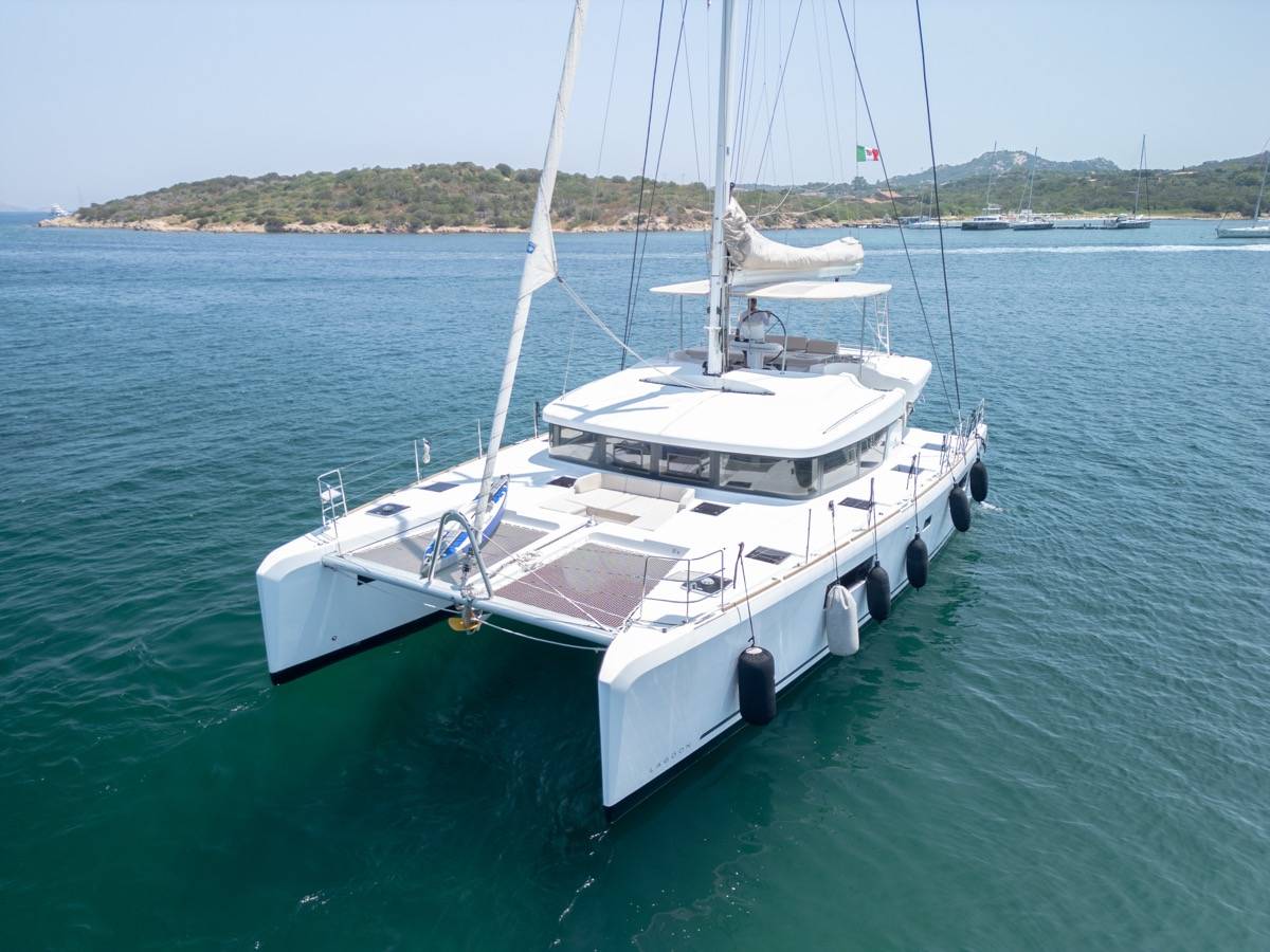 Lagoon 52 Fly