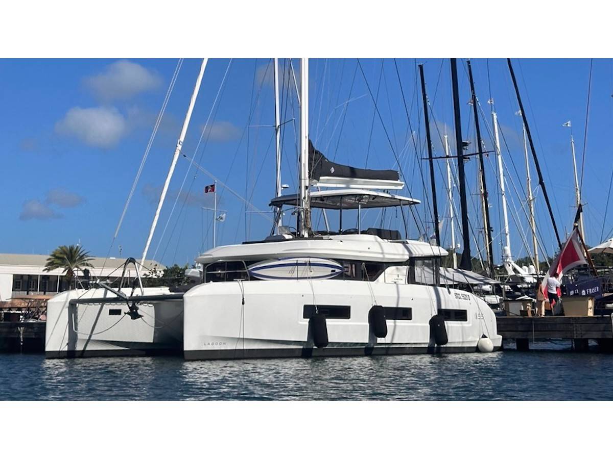 Lagoon 55