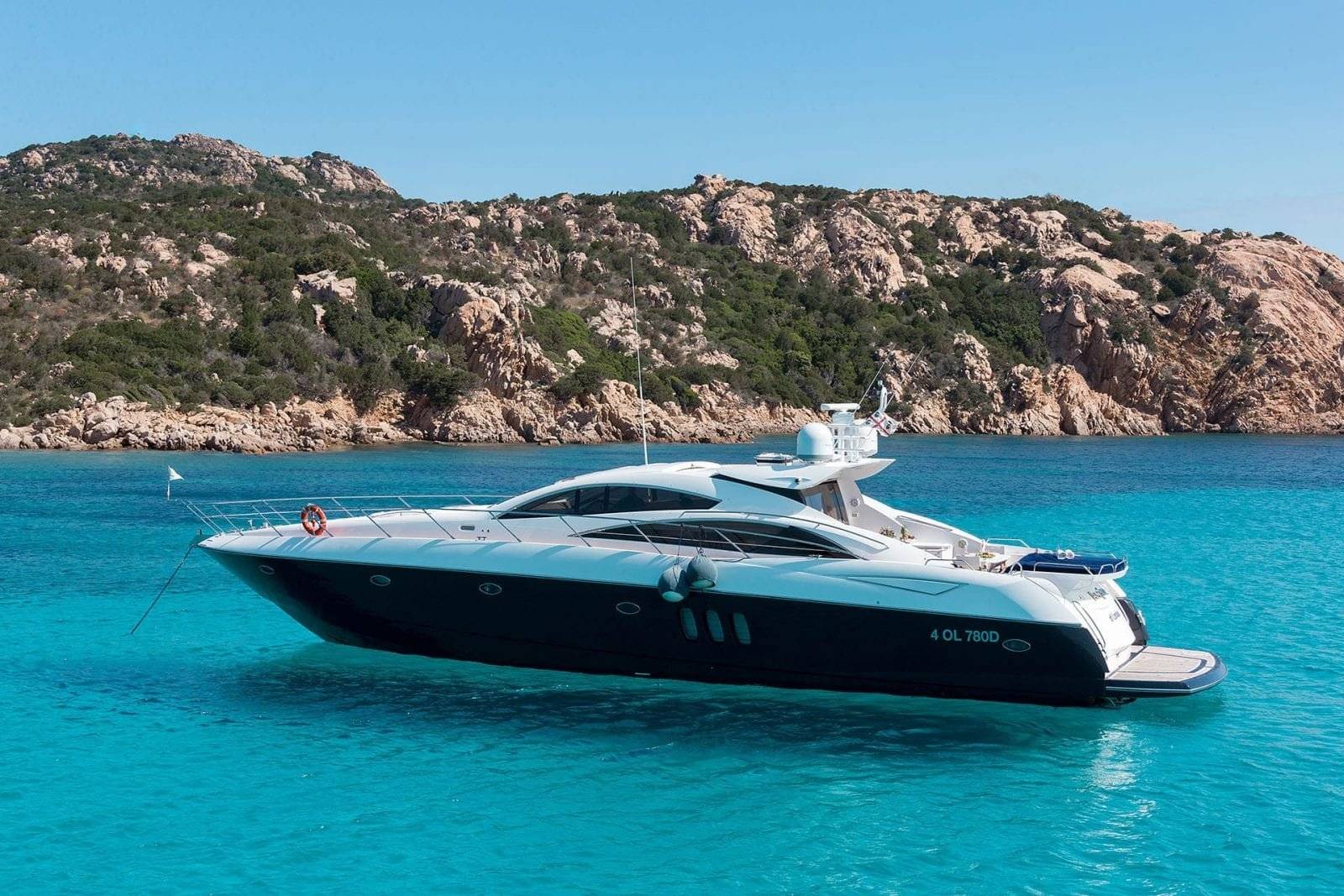 Predator 72 - 3