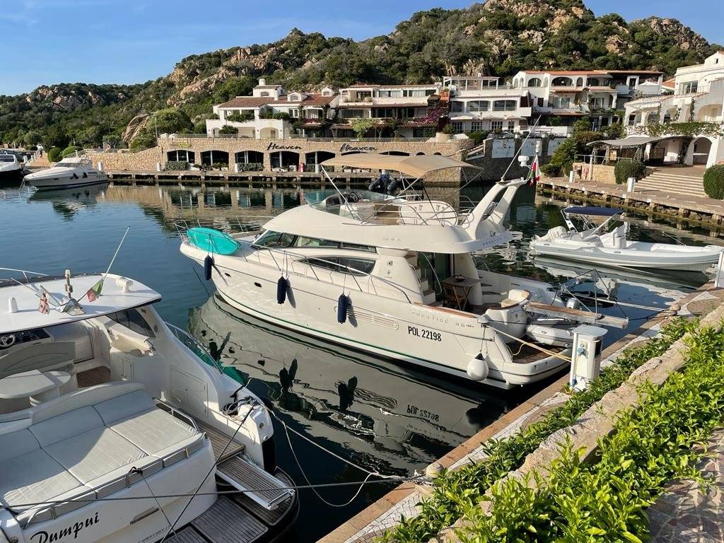 Prestige 46 - 4
