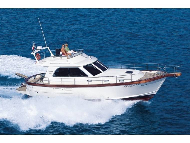 Sciallino 40 fly