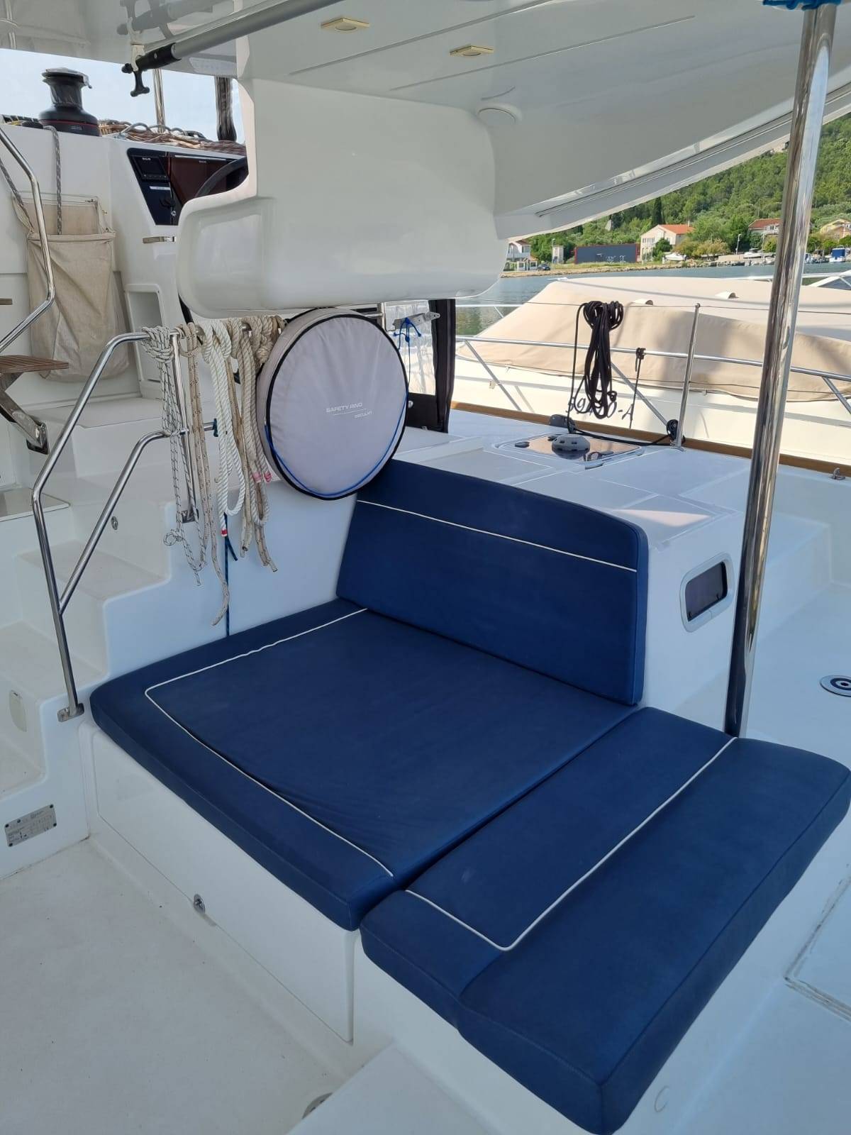Lagoon 450 SporTop - 4