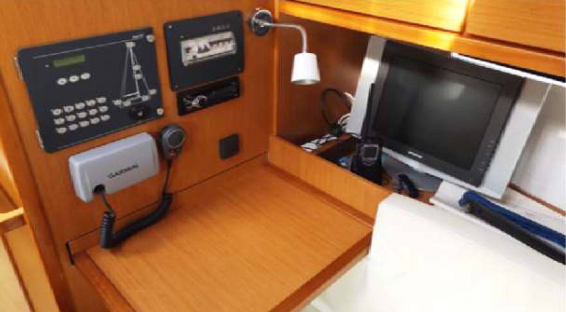 Bavaria 36 Cruiser - 3