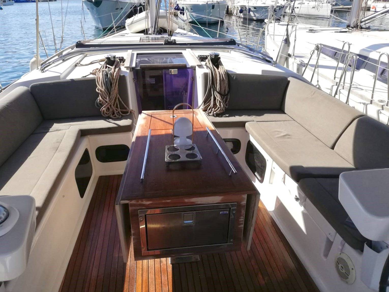 Dufour 520 Grand Large