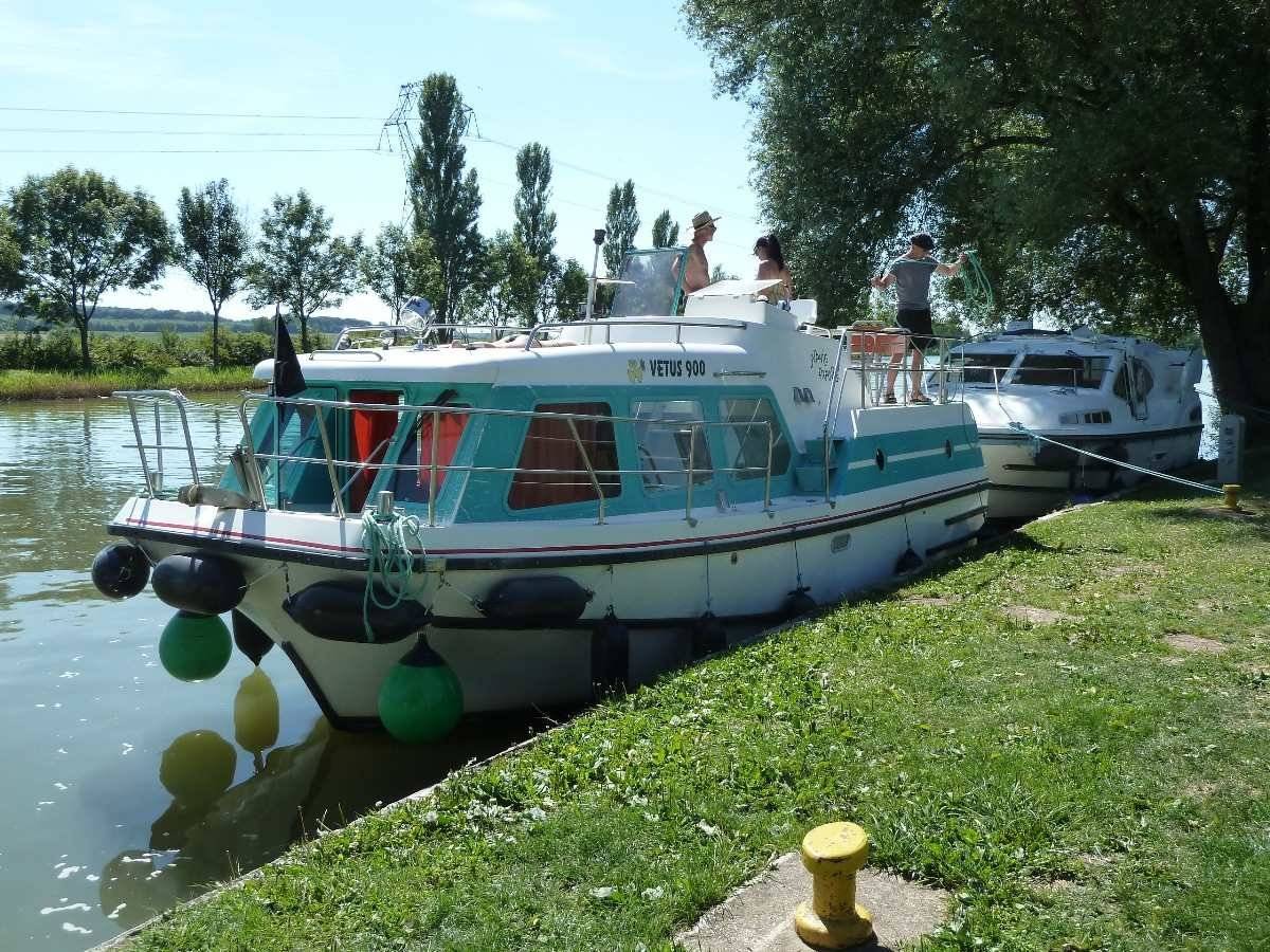 Vetus 900 - 4