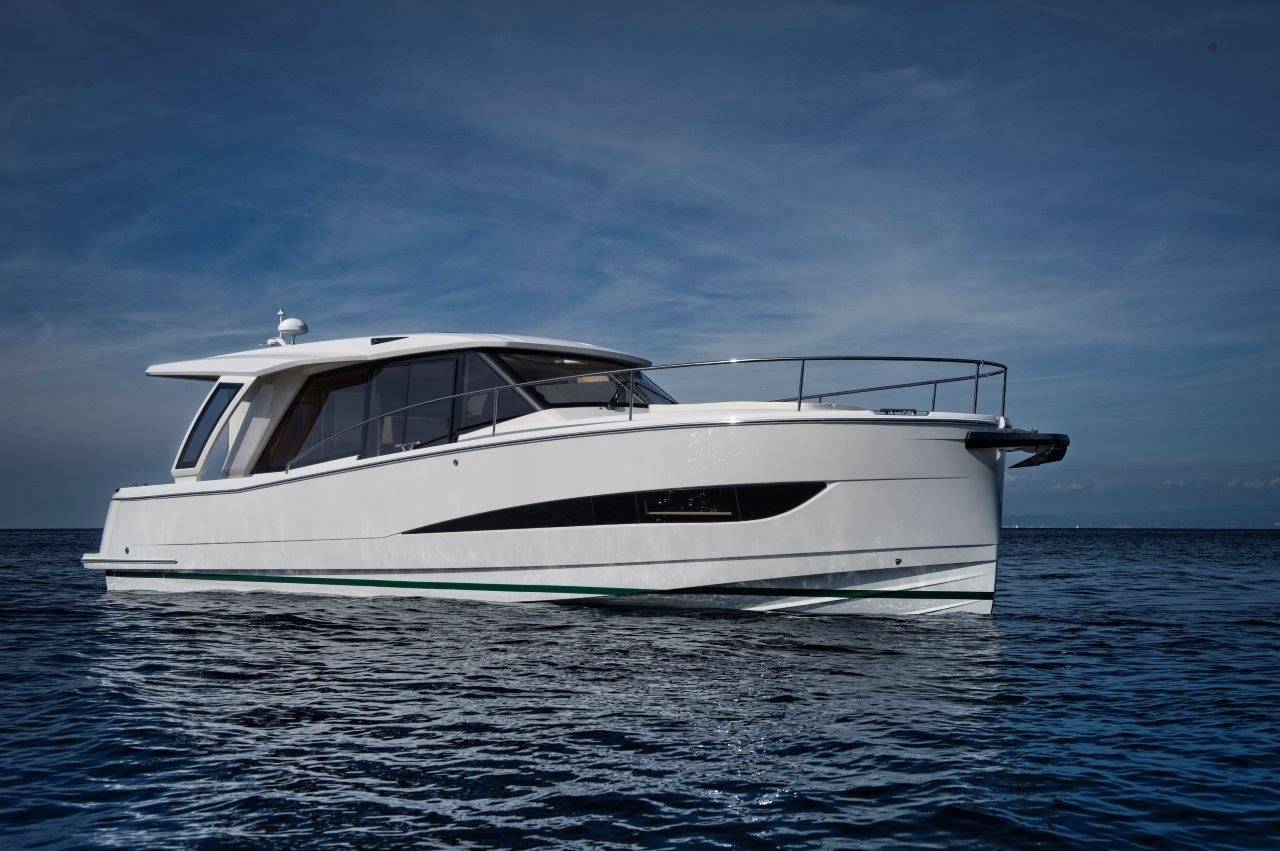 Greenline 39