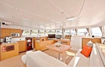Lagoon 500 - 4