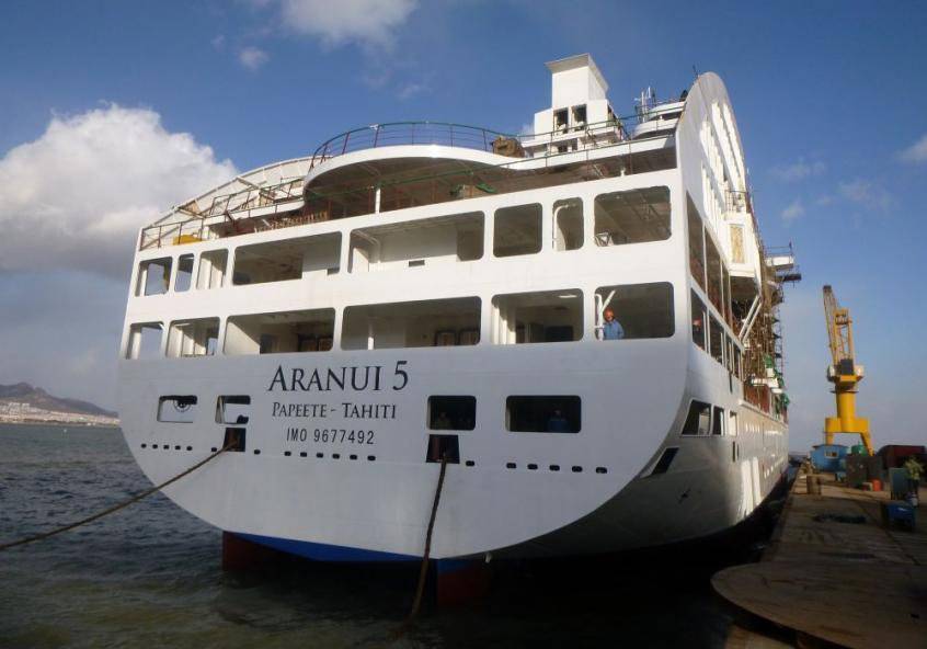 ARANUI 5 - 2