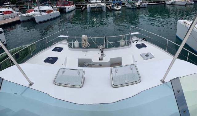 Lagoon Power 43 - 4