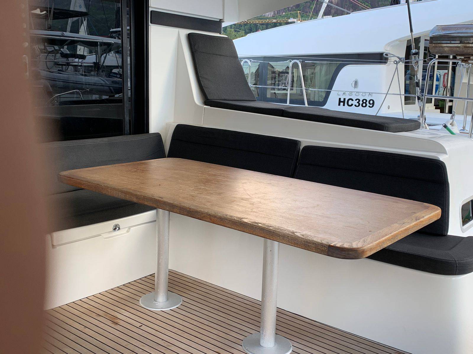 Lagoon 42 - 2