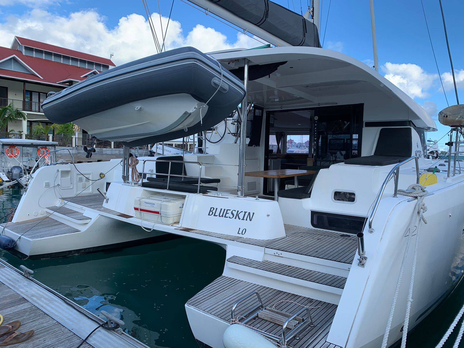 Lagoon 42 - 3