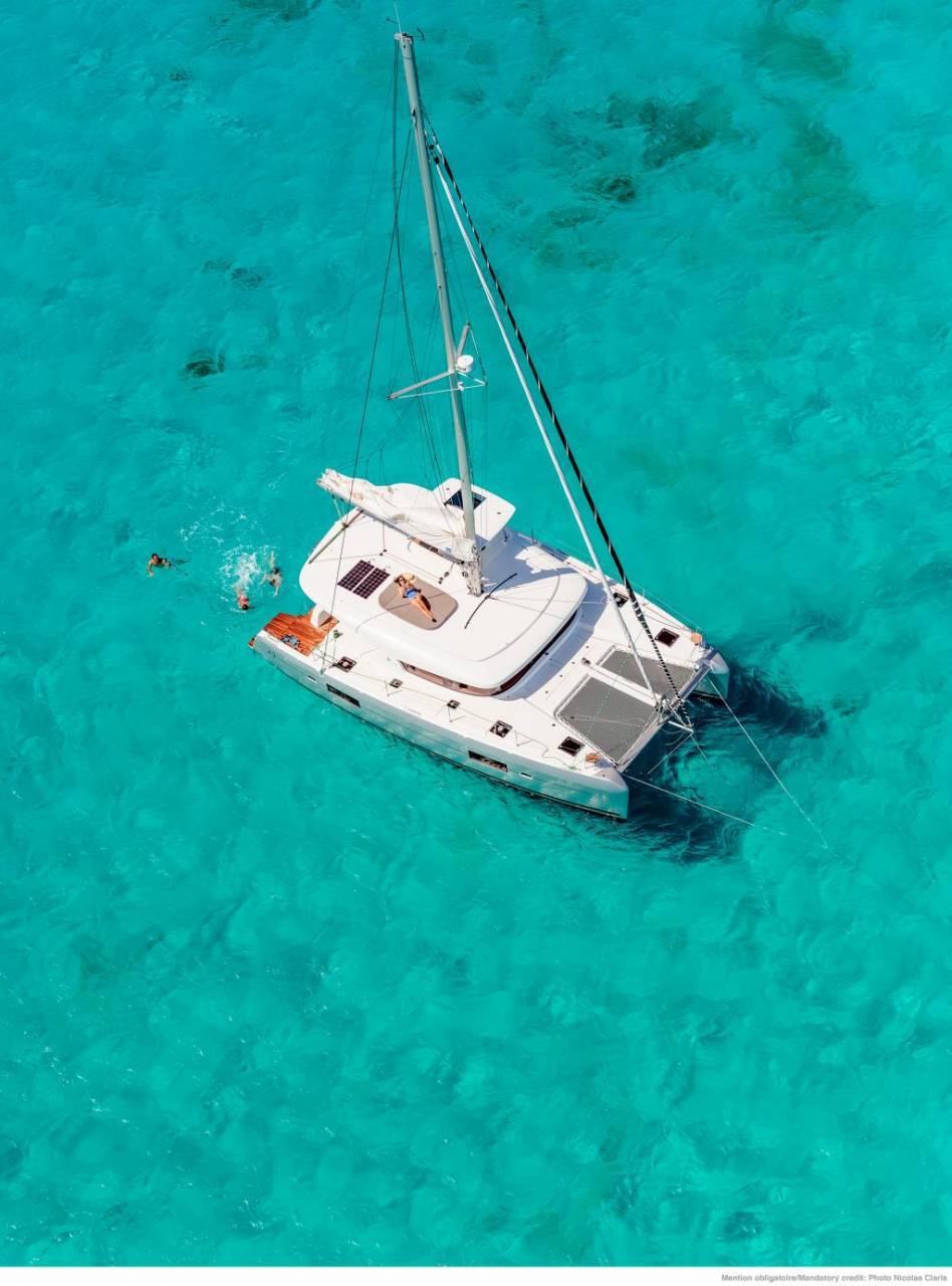 Lagoon 42 - 4