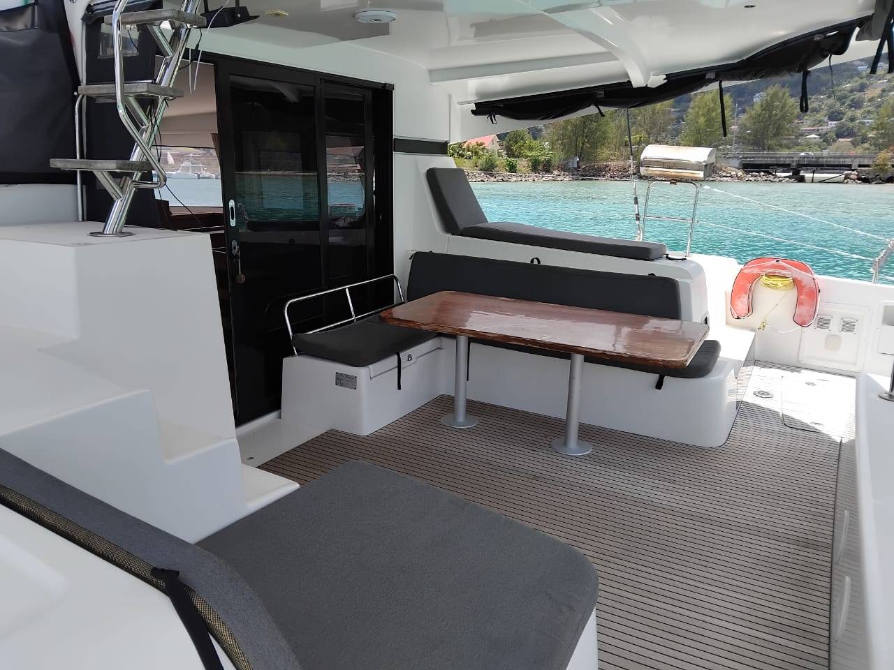 Lagoon 42 - 5