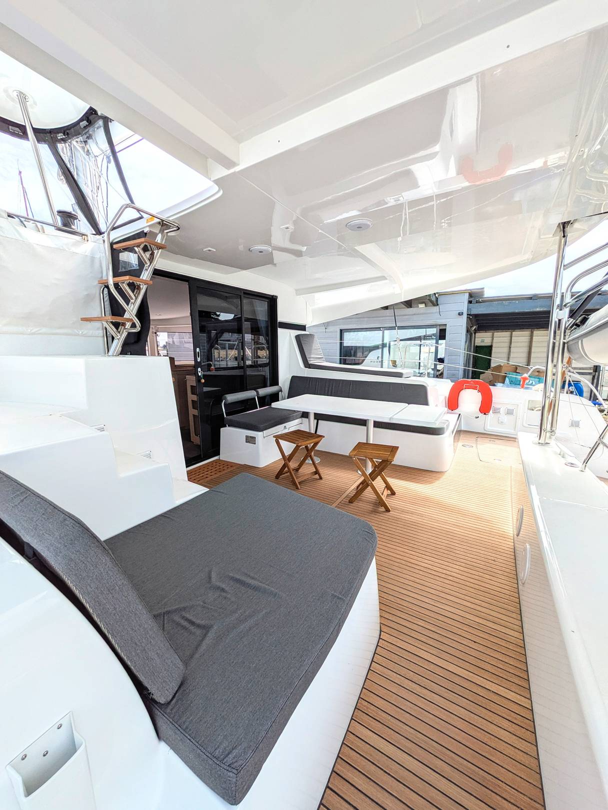 Lagoon 42 - 3