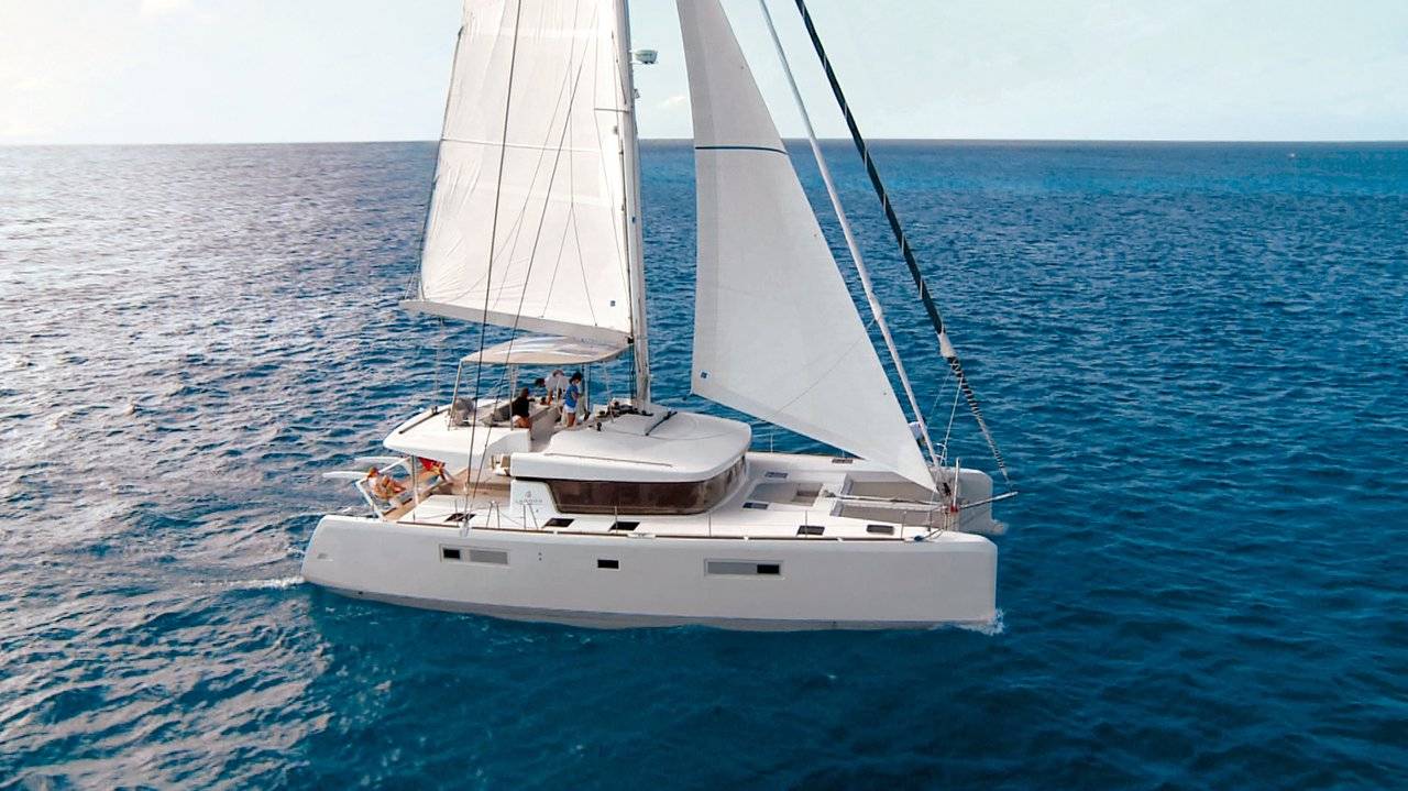 Lagoon 42
