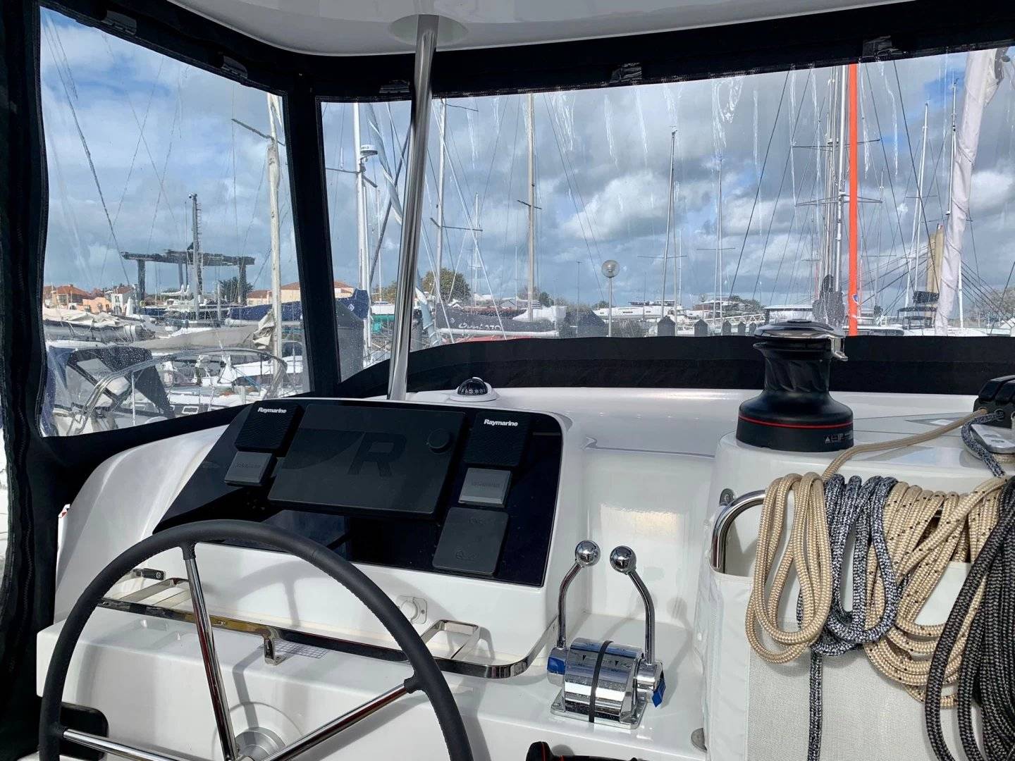 Lagoon 42 - 2
