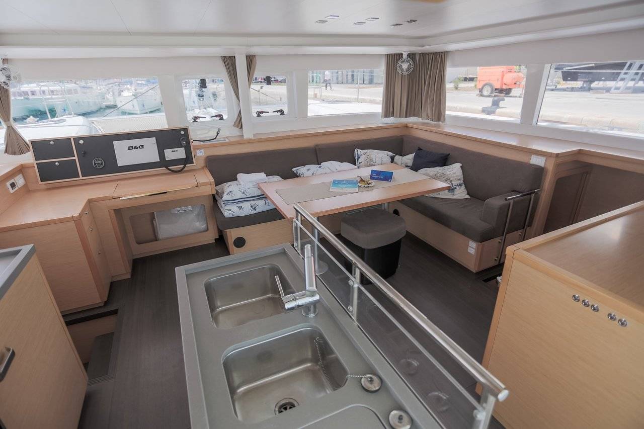 Lagoon 450 F - 4