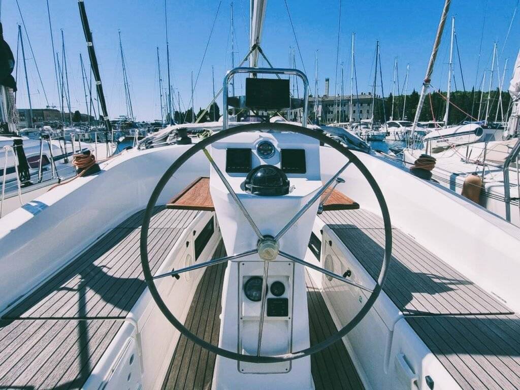 Bavaria 36 Cruiser - 5