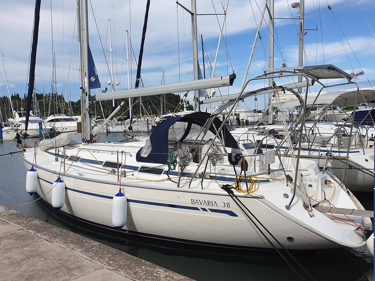 Bavaria 38