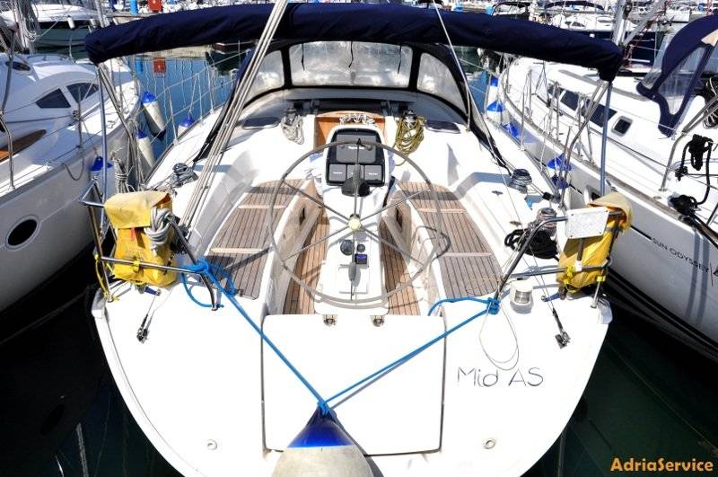 Bavaria 38 Cruiser - 3