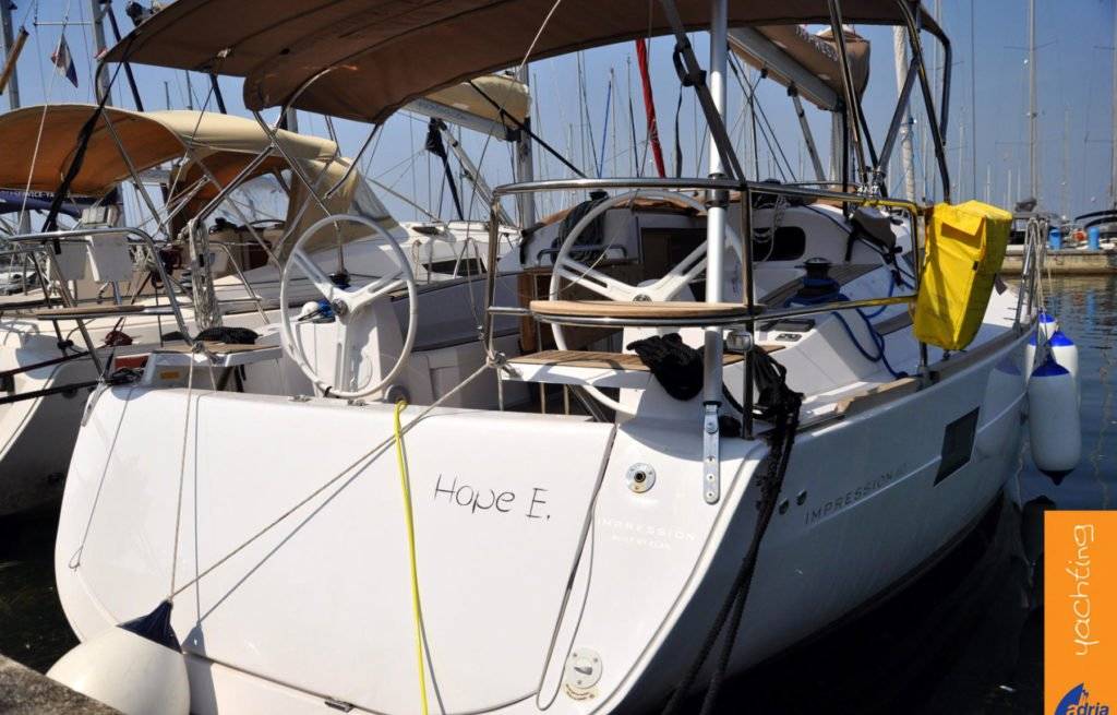 Bavaria C42