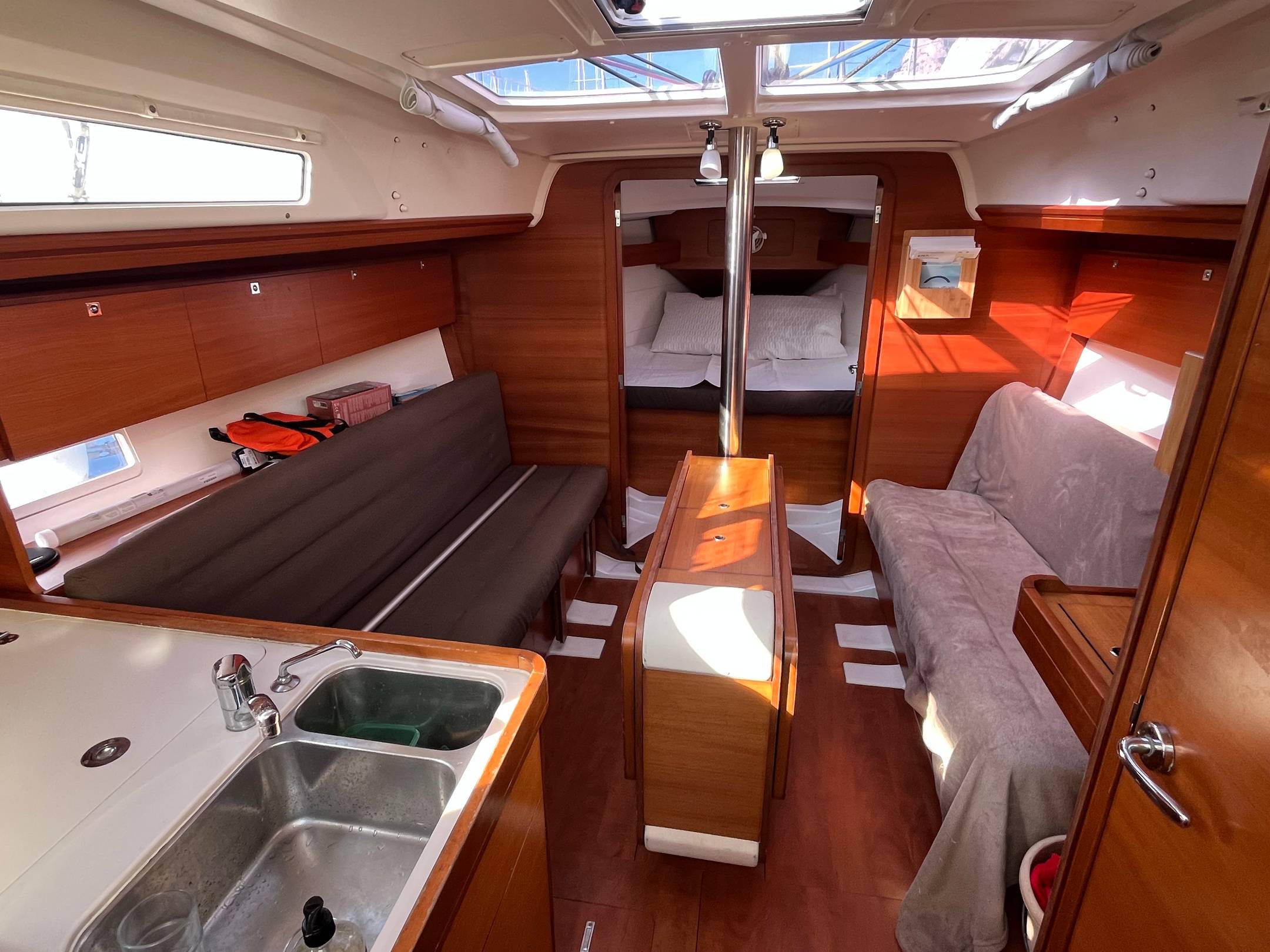 Dufour 350 Grand Large - 4