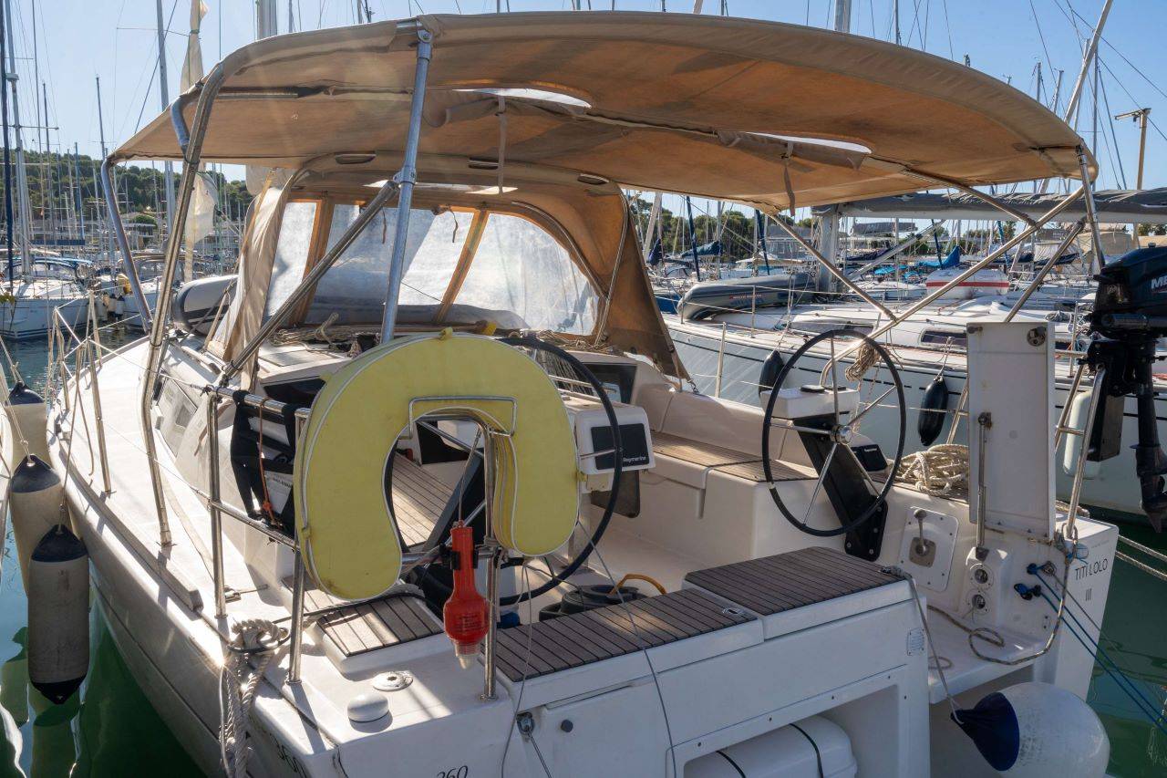 Dufour 360 Grand Large - 2