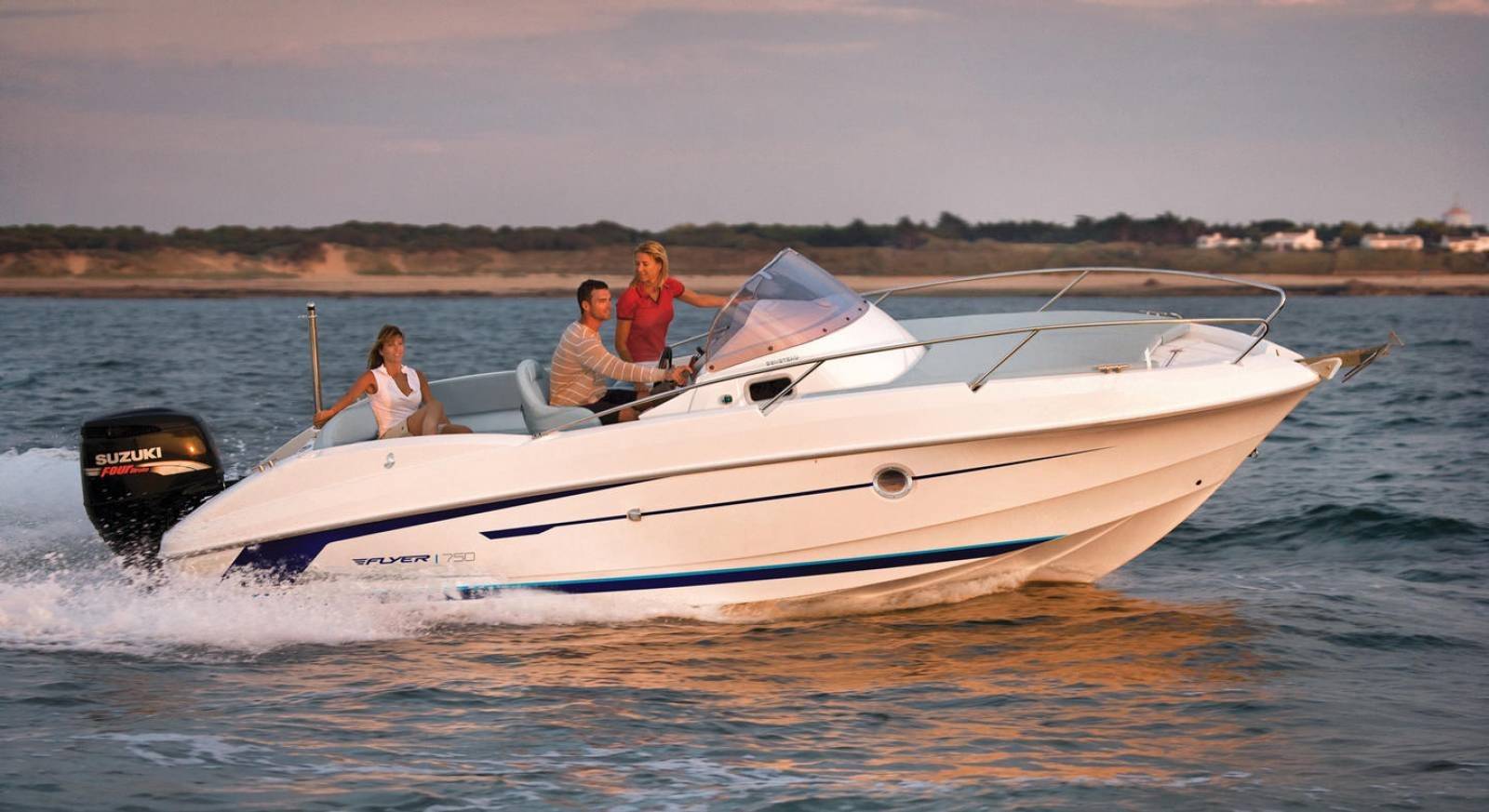 Flyer 750 Sun Deck